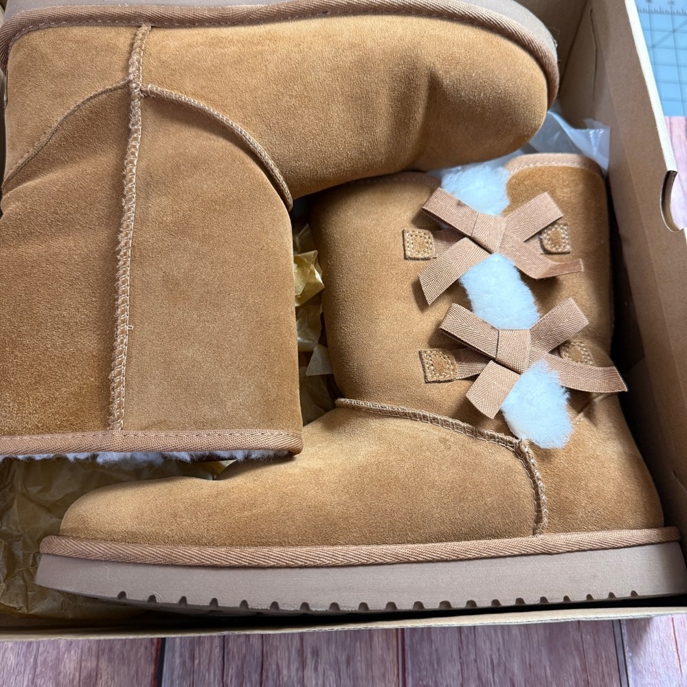 Koolaburra by Ugg Cute Tan Suede Boots with Bows inbox